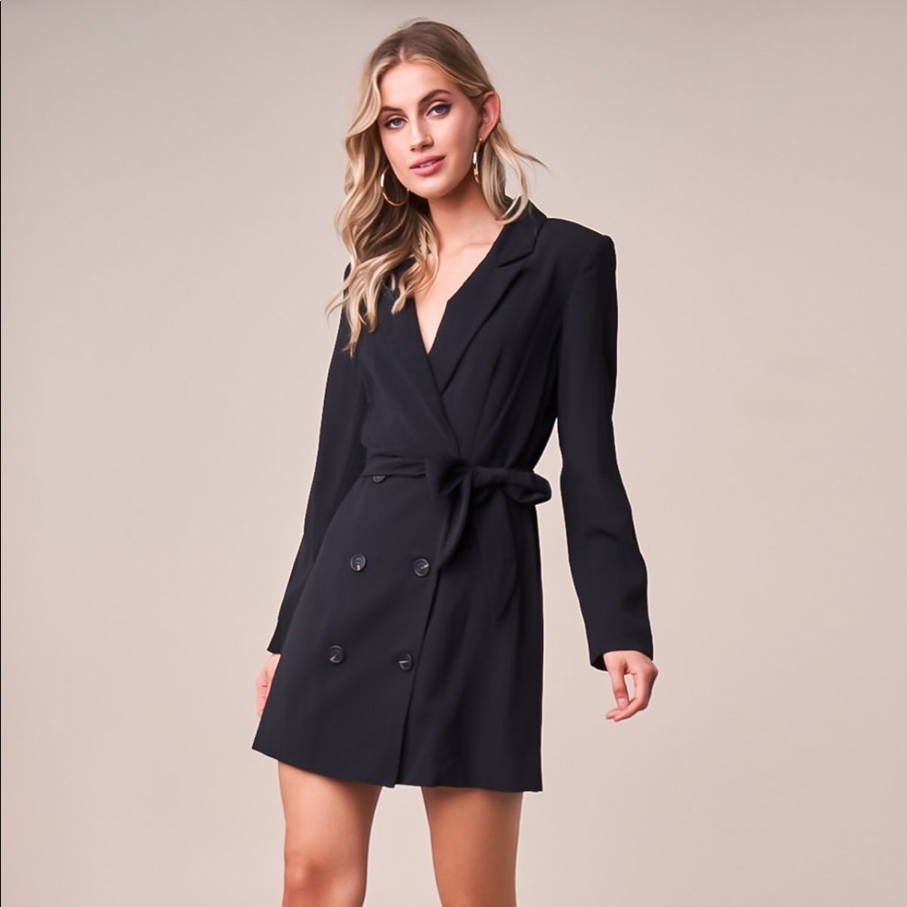 THE MAN Black Long Sleeve Blazer Dress